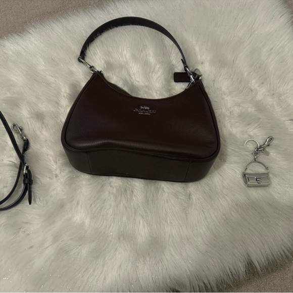 Coach Dark Brown Leather Shoulder Bag - Picture 4 of 6